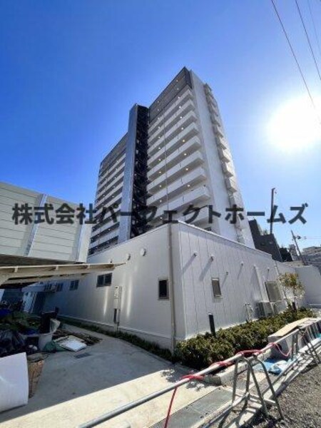 OPH枚方駅前外観写真