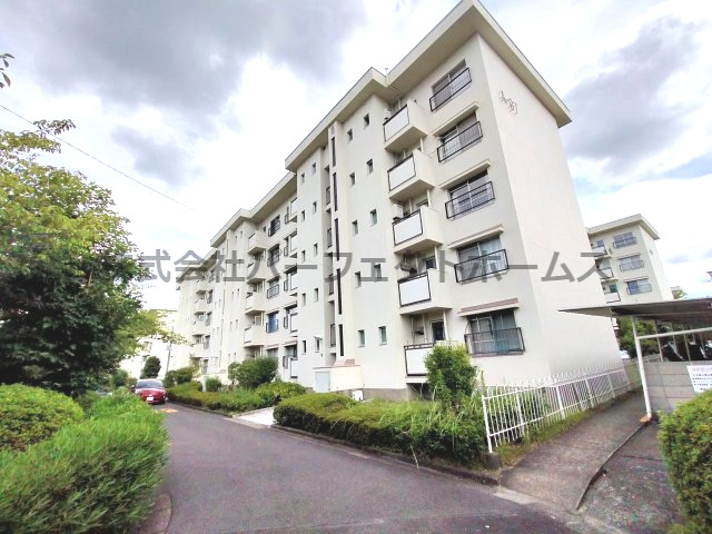 三井団地97号棟