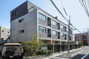 ラ・プレス神宮前外観写真