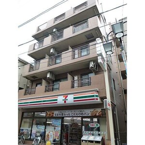 フラワーガーデンワタナベ外観写真