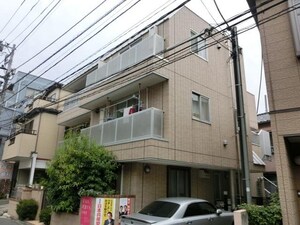 グランシャリオ西新宿外観写真