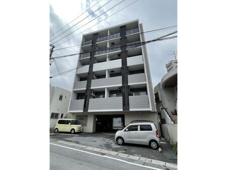 6floor外観写真