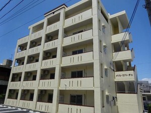 メゾンビバーチェ外観写真
