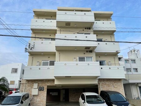 ラルーチェ金城外観写真