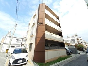 ブルースカイⅢ外観写真