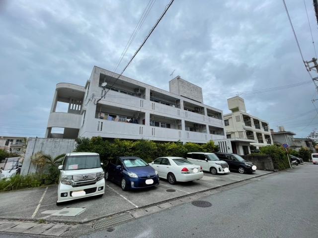 マンション松田の物件外観写真