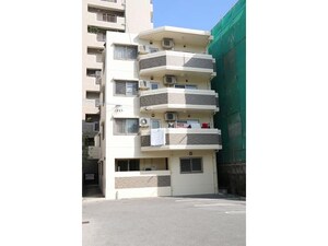 ヴェルデ壺屋外観写真