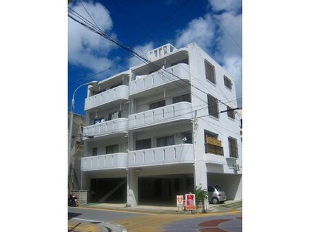 新里様共同住宅外観写真