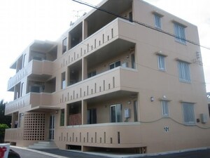 島袋アパート外観写真