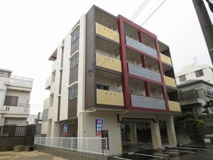 アムール西崎外観写真