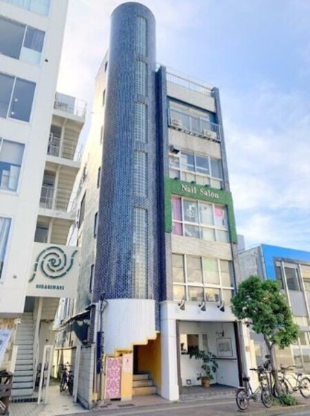 SMZビル外観写真
