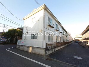 ホワイトハイツ外観写真