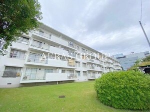 府中日鋼団地2号棟外観写真