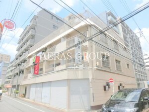 クレール三鷹外観写真