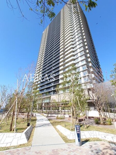 Brillia Tower 聖蹟桜ヶ丘ブルーミングレジデンス外観写真