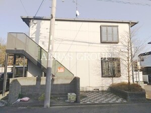 ガーデンコート2号棟外観写真