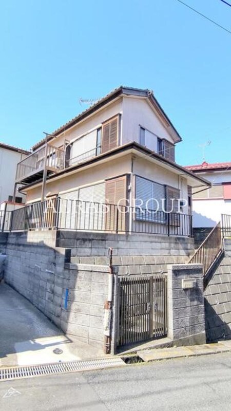 日野市平山戸建外観写真