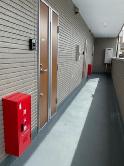 アドラブール府中