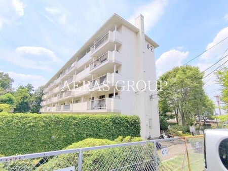 西三田団地4街区2号棟外観写真