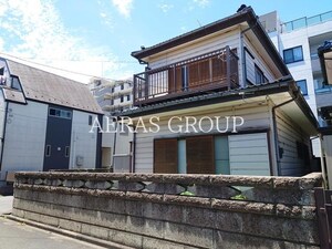国領8丁目貸家外観写真
