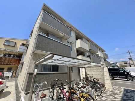 セントラルヴィレッジB棟外観写真
