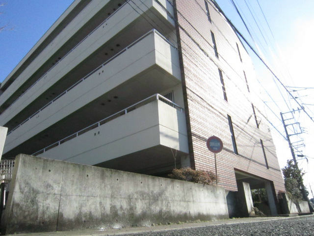 ＦＡＭＩＬＩＯ（ファミリオ）