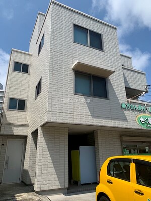 平塚市八千代町2世帯住宅外観写真