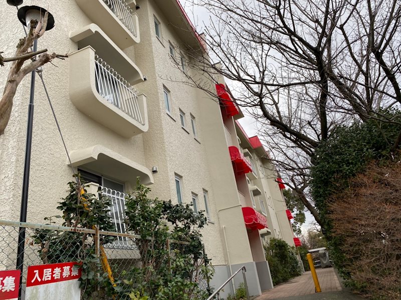赤関マンション