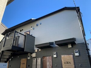 ラ・コリン立場外観写真