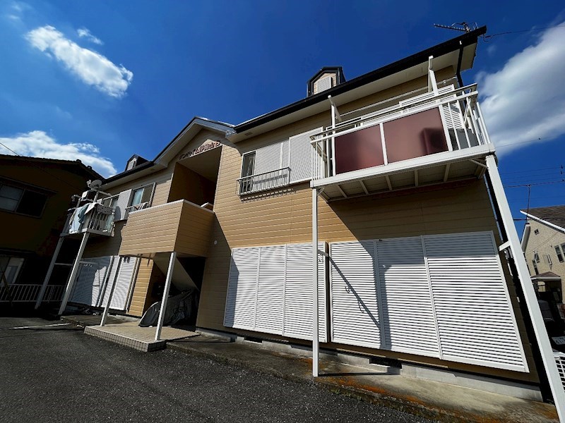 サンハイム伊勢山　B棟