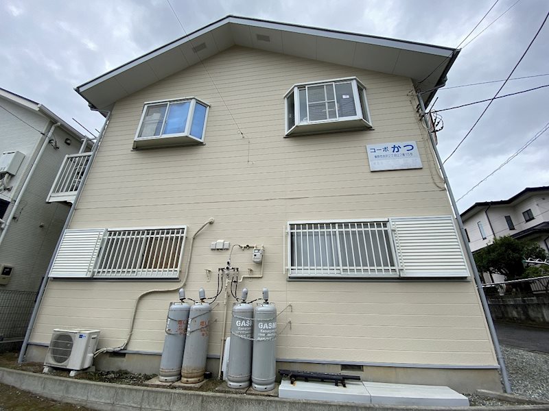 コーポかつ