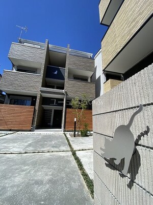AMESHOR　CHIGASAKI（アメショーチガサキ）外観写真
