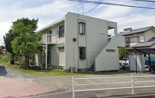 メゾンDE三邸