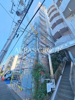 綴ビル外観写真
