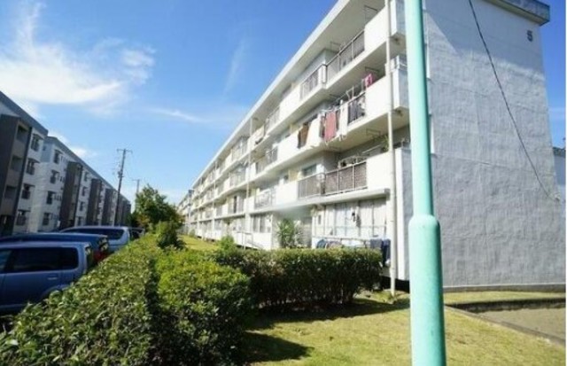 三枝木台団地5号棟