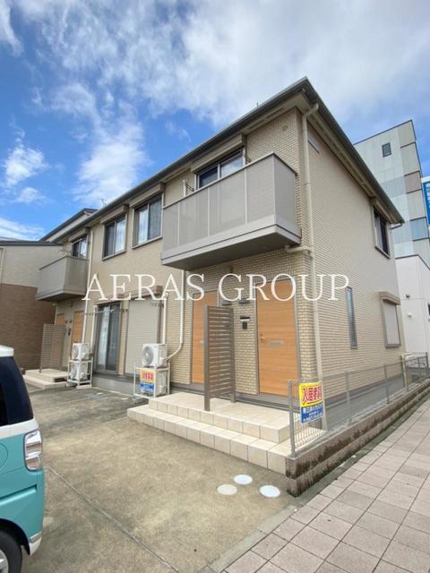 リトルブラウン