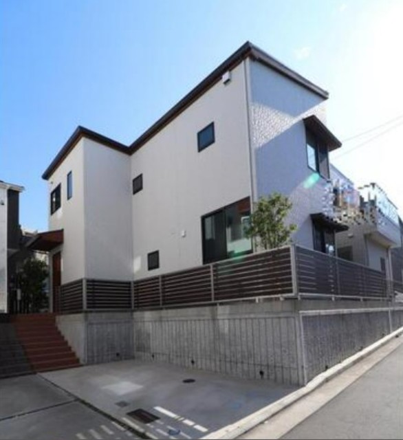 戸塚区上矢部町貸家