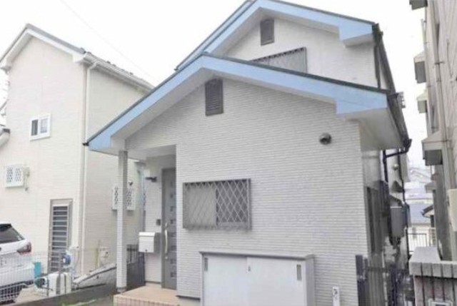 旭区中沢１丁目貸家