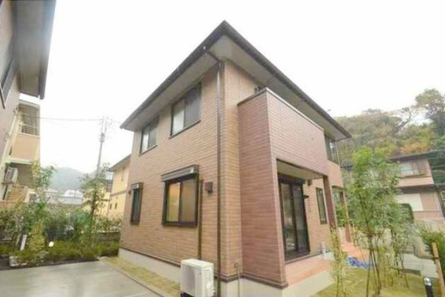 鎌倉市西御門1丁目貸家A棟
