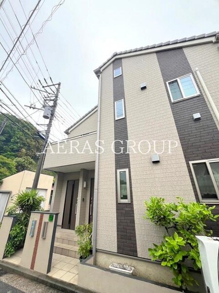 岡村戸建て外観写真