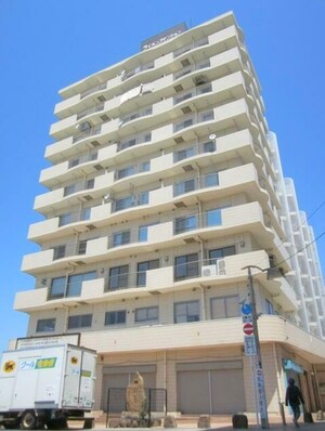 ライオンズマンション片瀬江ノ島外観写真