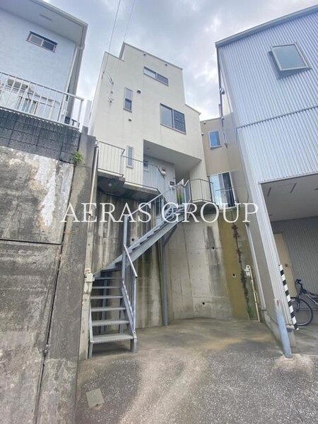 金沢区富岡6丁目戸建外観写真