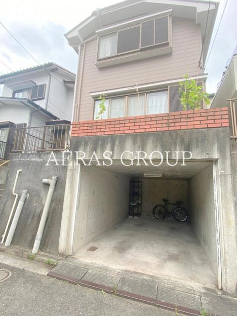 平戸町1137貸家