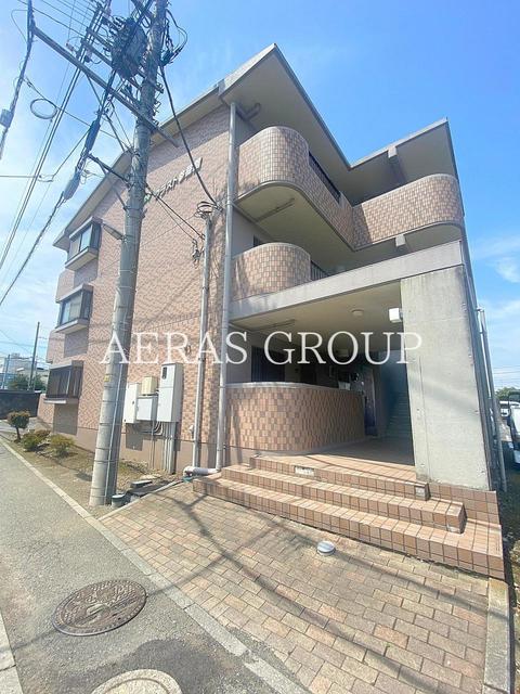 クラスト参番館