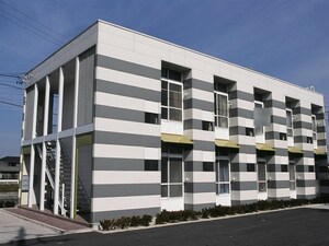 レオパレス八橋ＷＥＳＴ外観写真