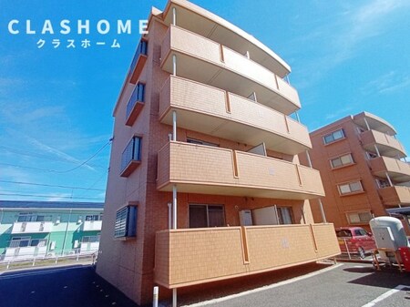 ロイヤルロードⅢ外観写真