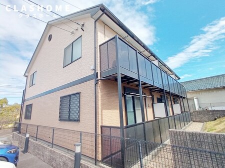 アンプルール リーブル ルミエール北山外観写真
