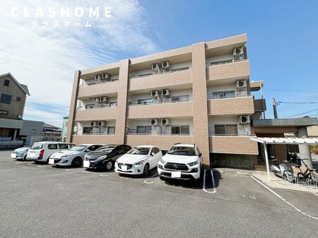 ドリーミーEIKI外観写真
