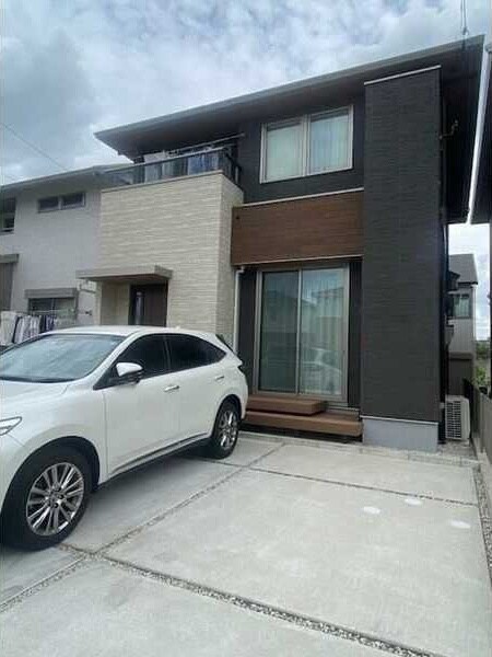 共西町４丁目戸建外観写真