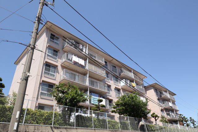 高丘台住宅5号棟